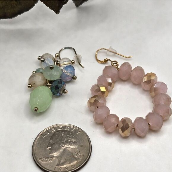"5/$25" Mismatched Crystal Quartz Bead Pink & Green Dangle Earrings - Picture 4 of 6
